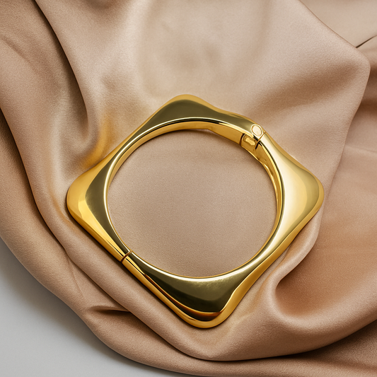 Gleam Square Bangle