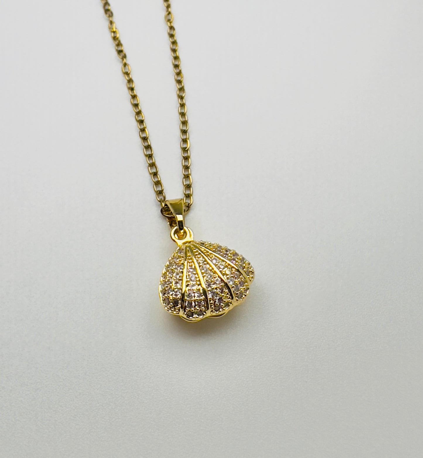 Shimmer shell