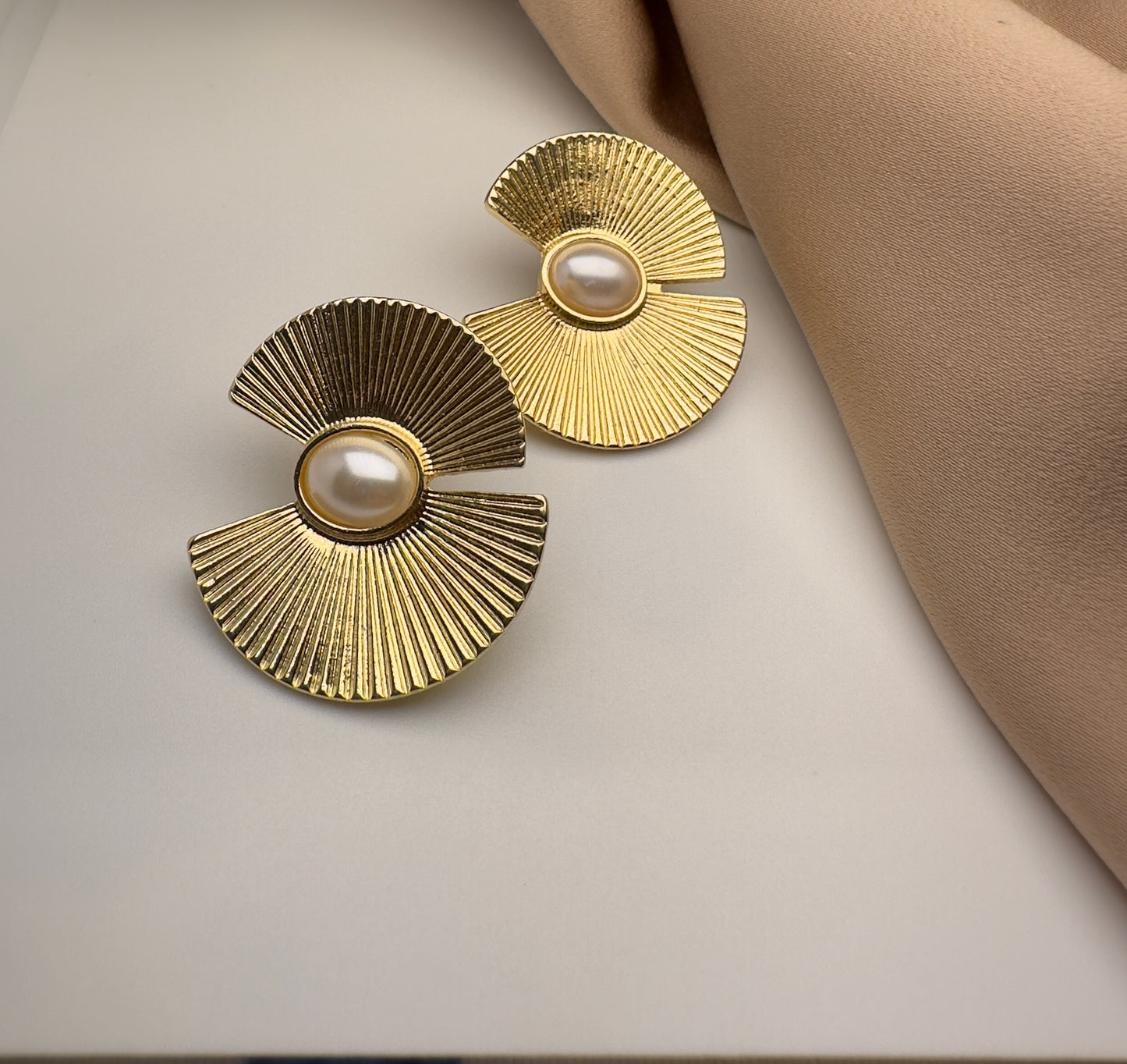 Pearl Bloosom Earrings