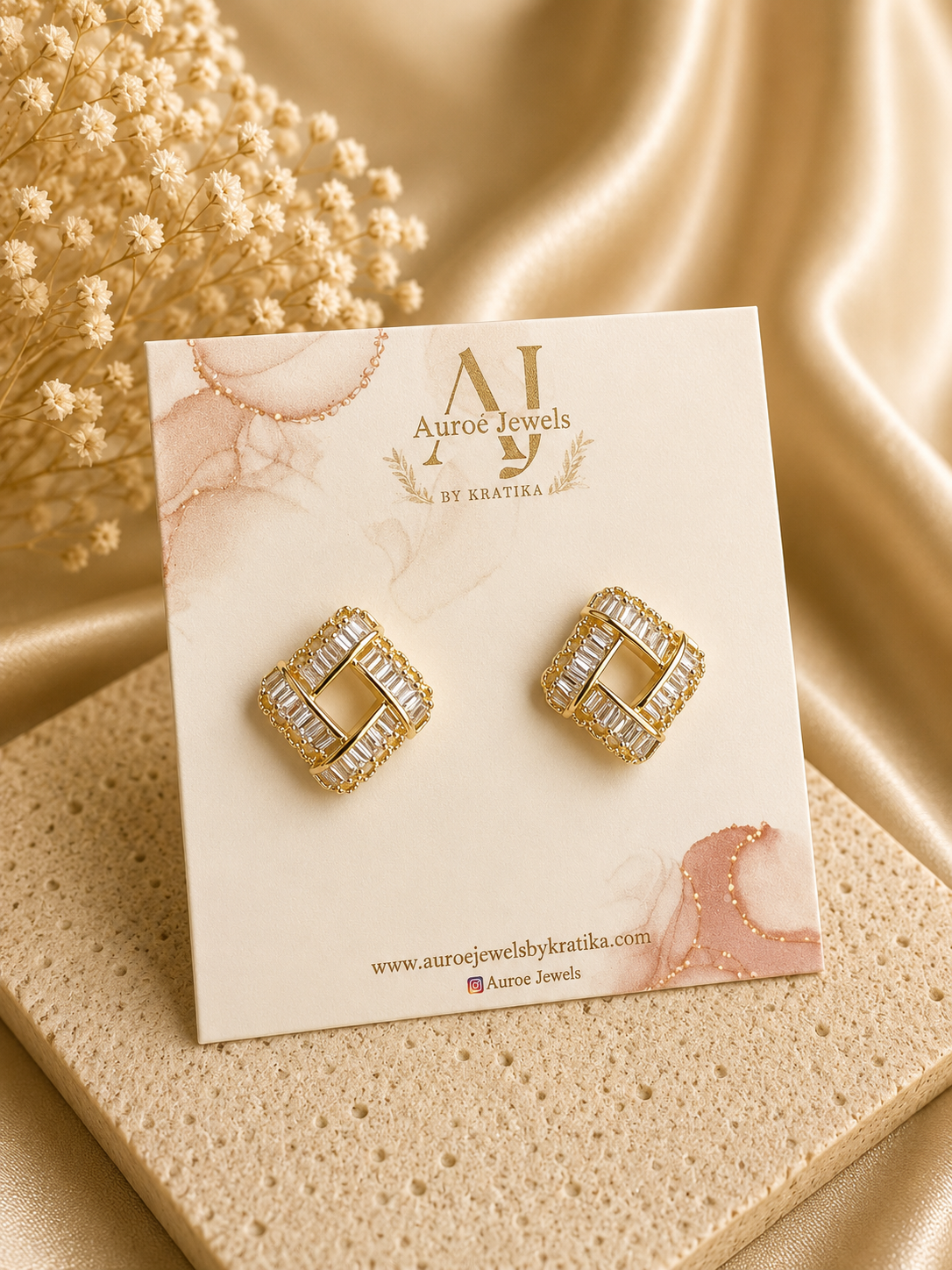 Regal Radiance Stud Earrings