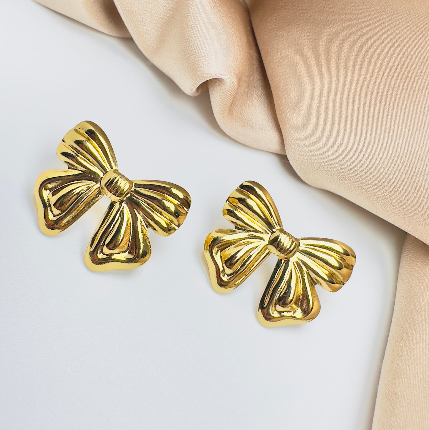 Everbow Earrings