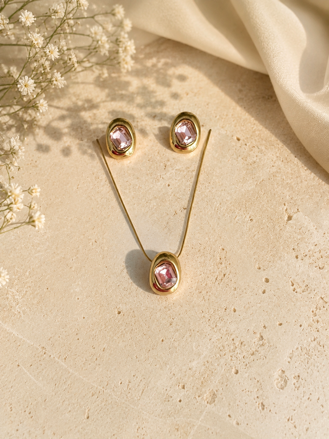 Rosé Halo Pendant Set